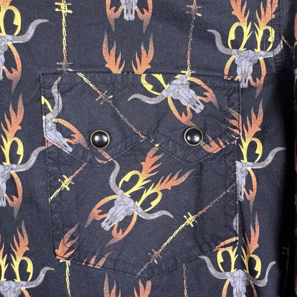 Rock & Roll Denim Shirt Mens M Aztec Western Pearl Snap Barbed Wire Steer Flames - Picture 2 of 13